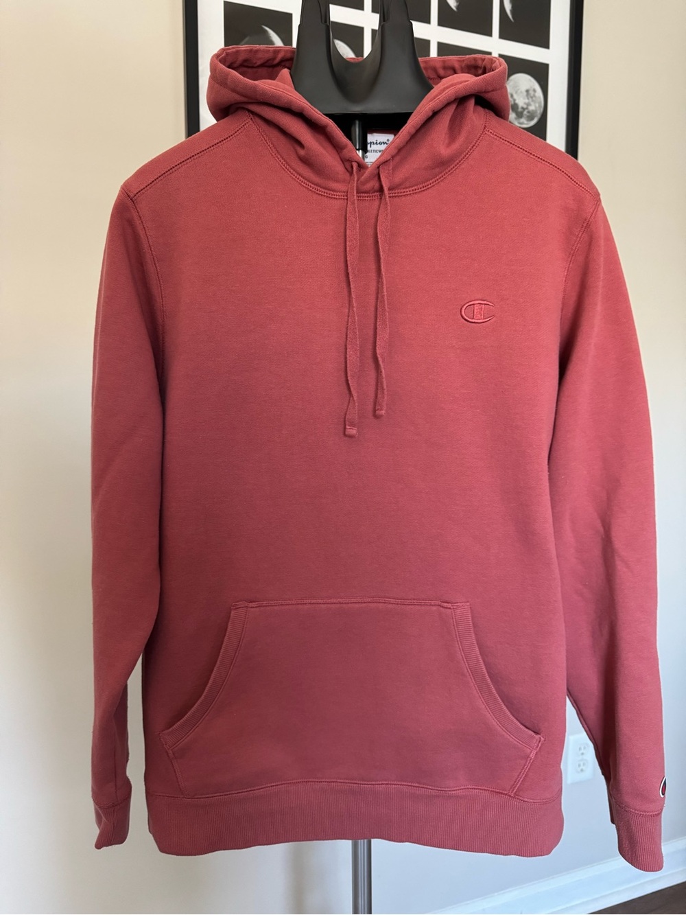 Champion Men's Distressed Rose Red Pullover Hoodie L